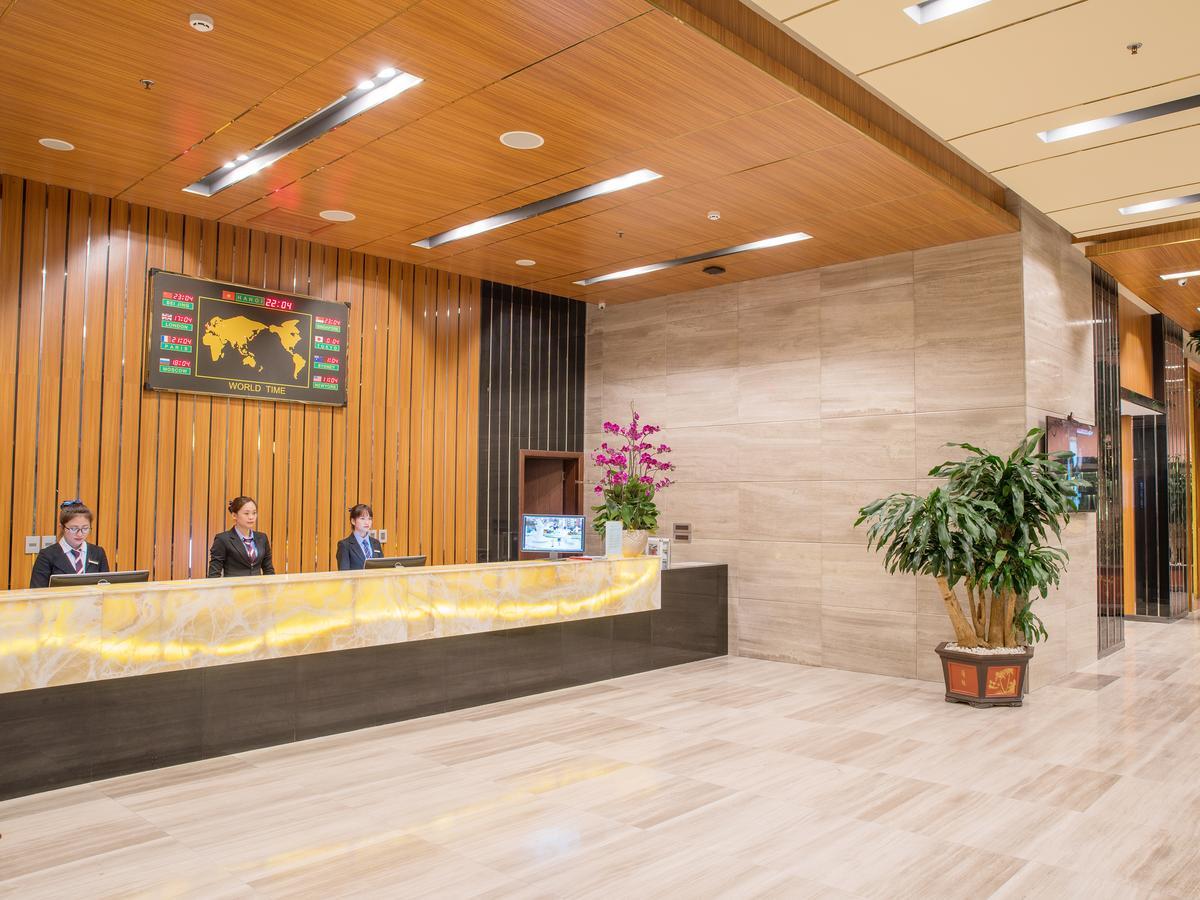 Mong Cai Bien Bac Hotel מראה חיצוני תמונה